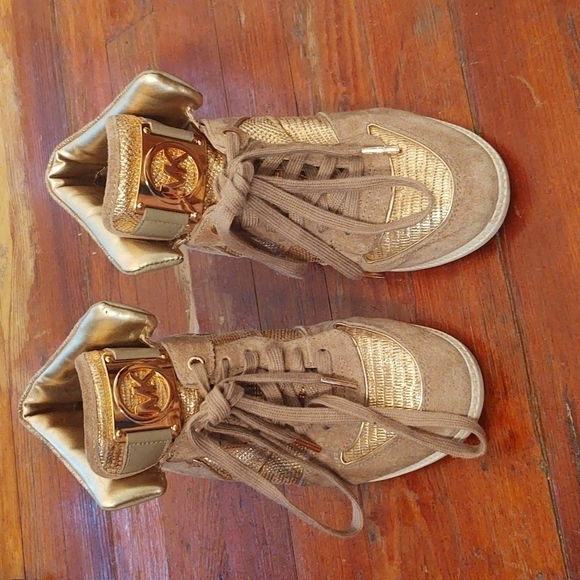 Michael Kors Nikko Wedge High Top Suede Sneakers Sz 8.5 - Picture 2 of 9